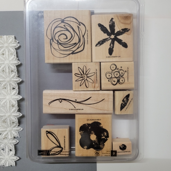Stampin Up Definitely Decorative Mixed Bouquet Wooden Block Rubber Stamp Set - Picture 2 of 5